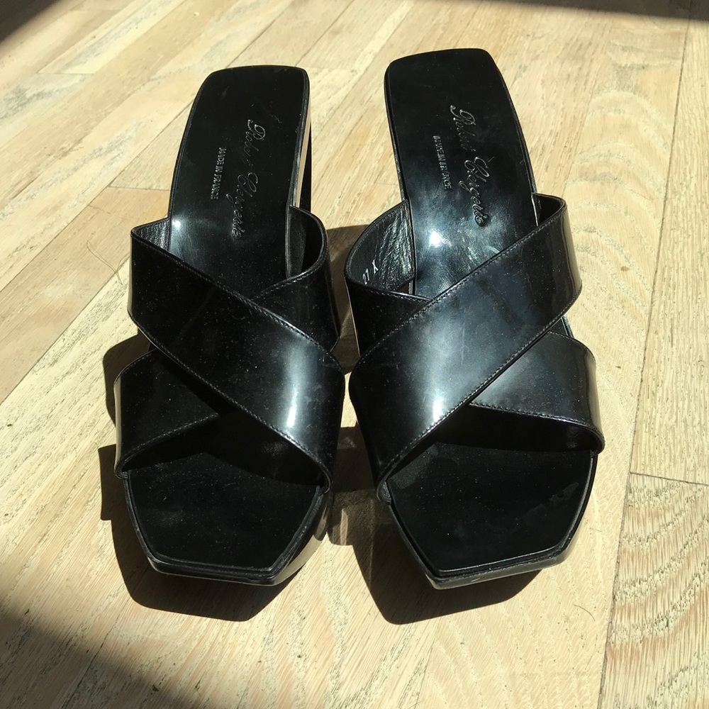 Black shoes.